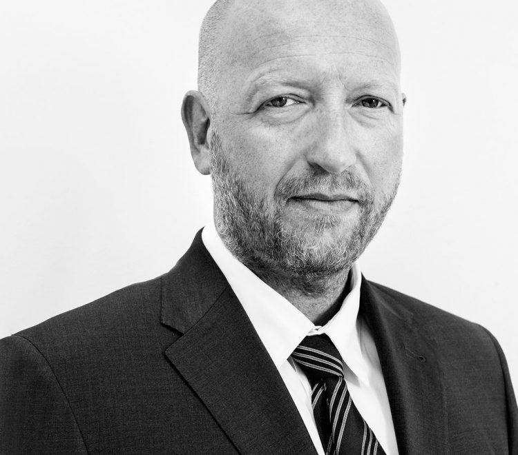 Knut Helge Hurum - Owner and attorney
