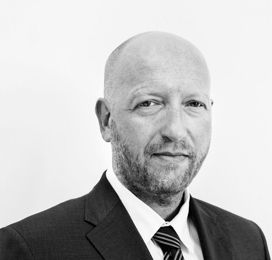 Knut Helge Hurum - Owner and attorney